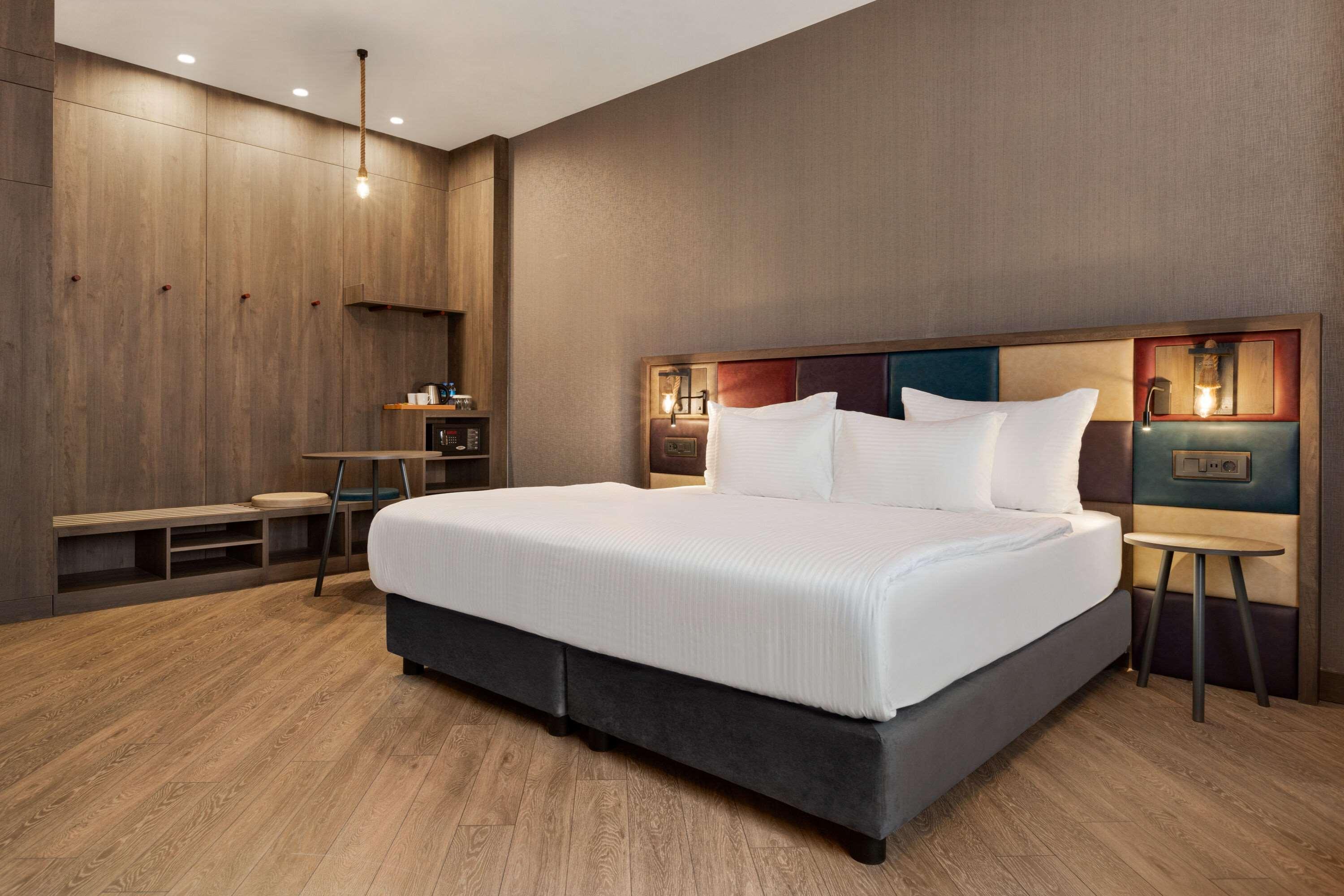 Ramada Encore By Wyndham Istanbul Avcilar Exterior photo