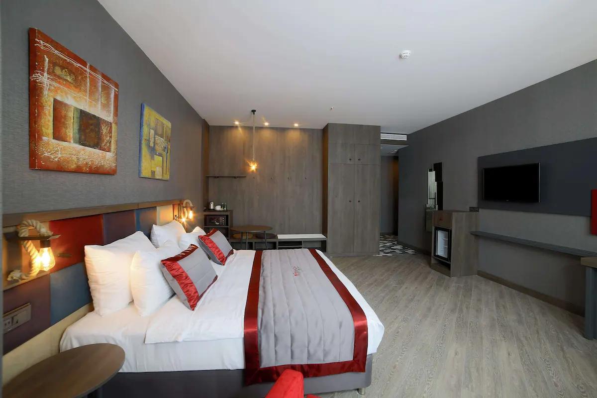 Ramada Encore By Wyndham Istanbul Avcilar Exterior photo