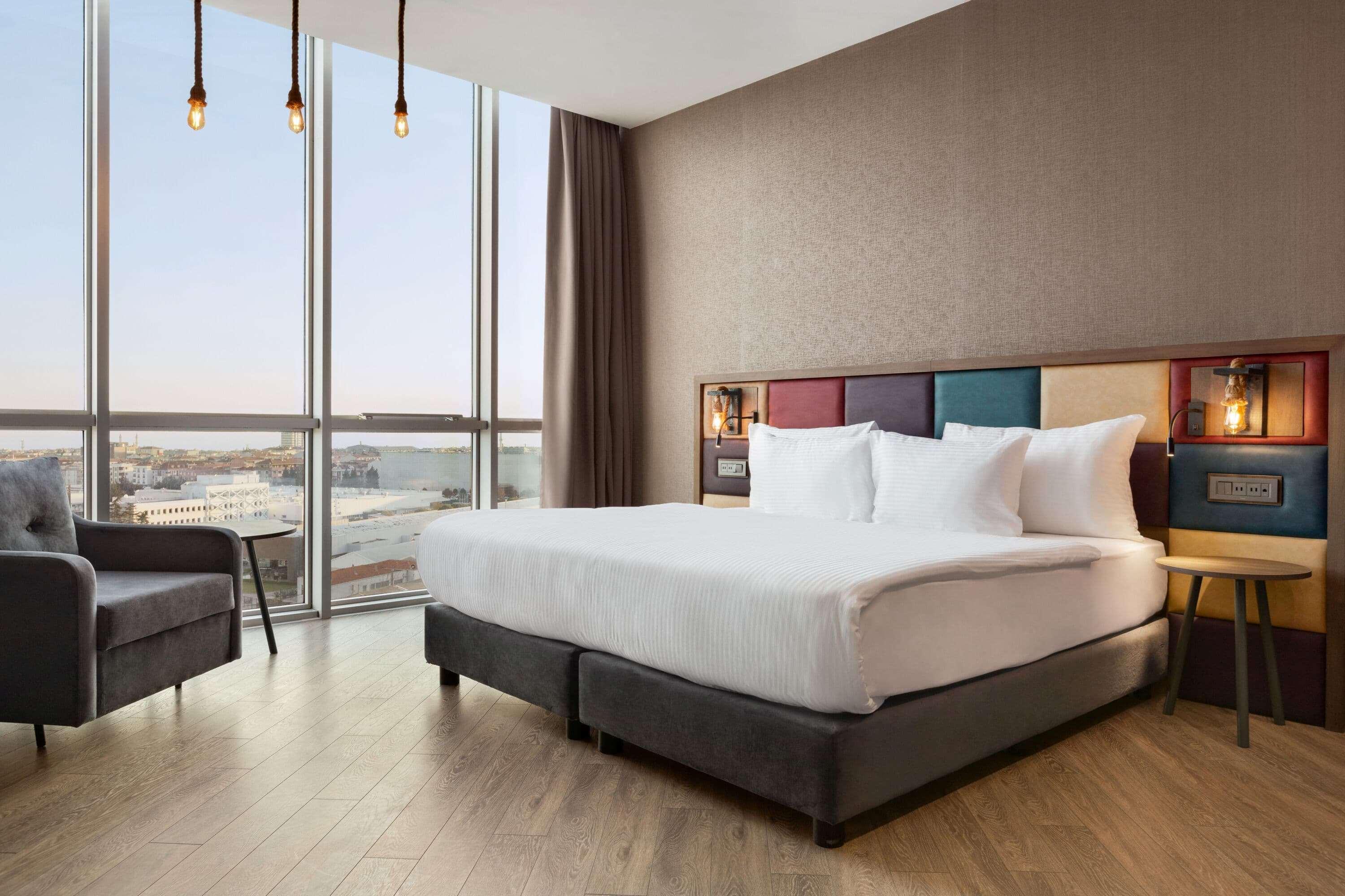 Ramada Encore By Wyndham Istanbul Avcilar Exterior photo